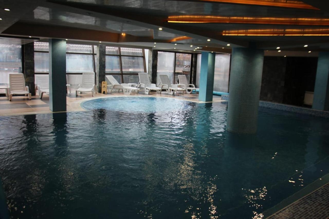 Apartment In Belvedere Holiday Club 550 M From Ski Lift Bansko Dış mekan fotoğraf