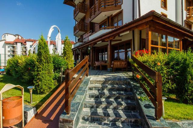 Apartment In Belvedere Holiday Club 550 M From Ski Lift Bansko Dış mekan fotoğraf